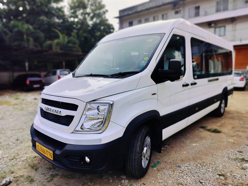 Force Urbania van from the Kerala Taxi Cab fleet